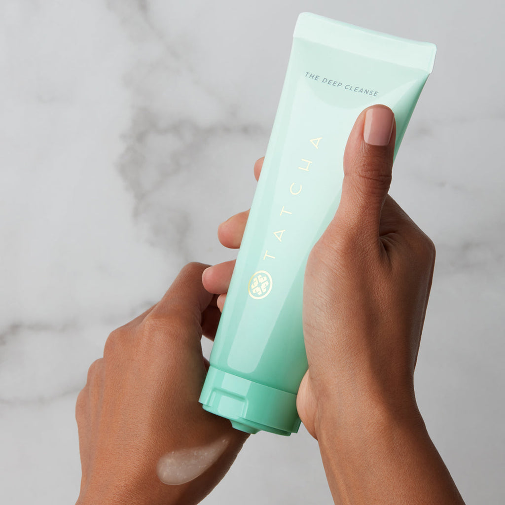 The Deep Cleanse Daily Facial Cleanser for Fresh Looking Skin