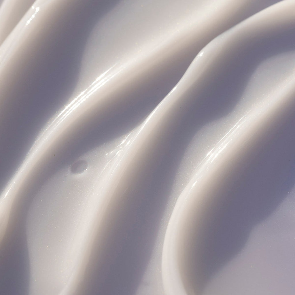 The Dewy Serum Daily Face Serum for A Range of Skin Types