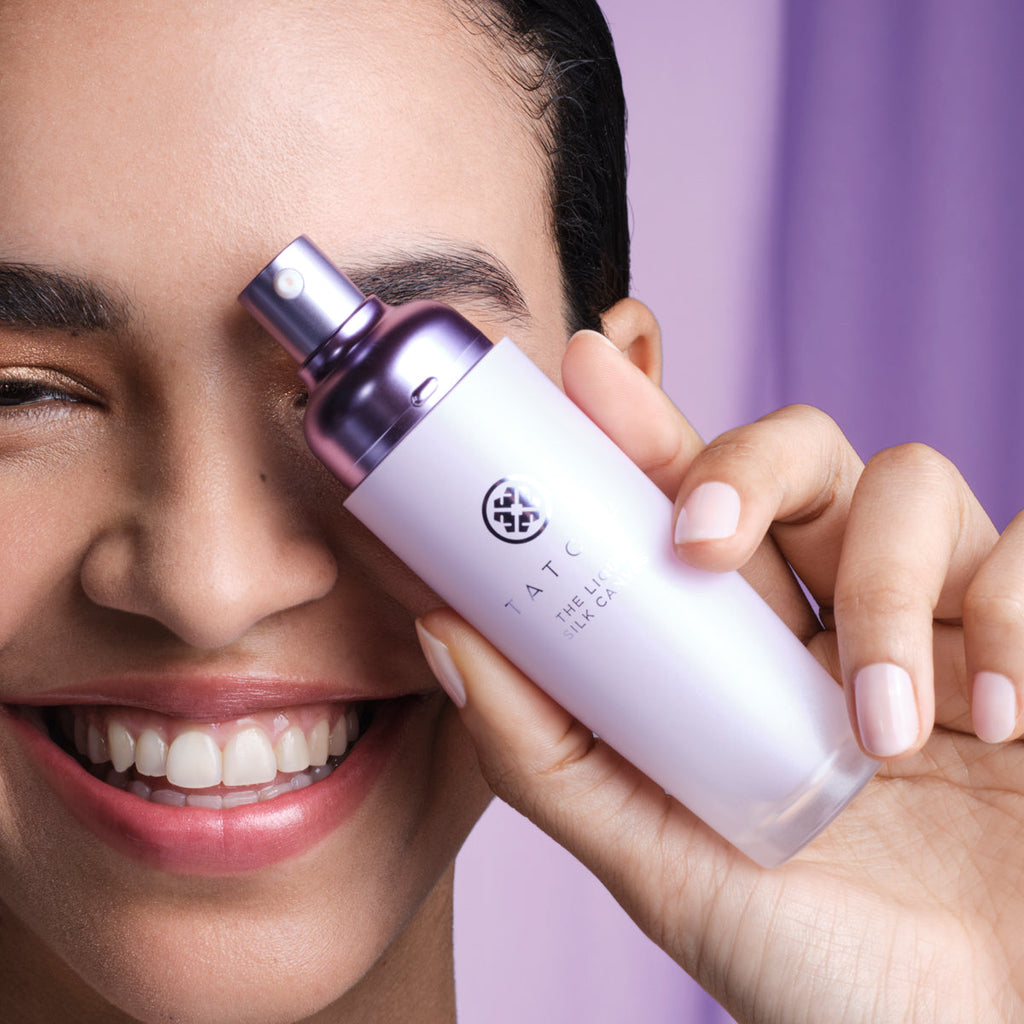 The Liquid Silk Canvas Daily Face Primer for Moisture Support