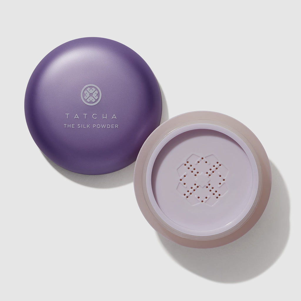 The Silk Powder Daily Face Powder for Even Looking Tone